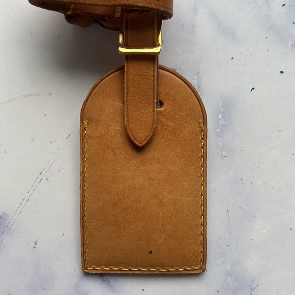 Authentic Louis Vuitton Vachetta Leather Luggage Tag with Buckle Strap - Picture 5 of 9
